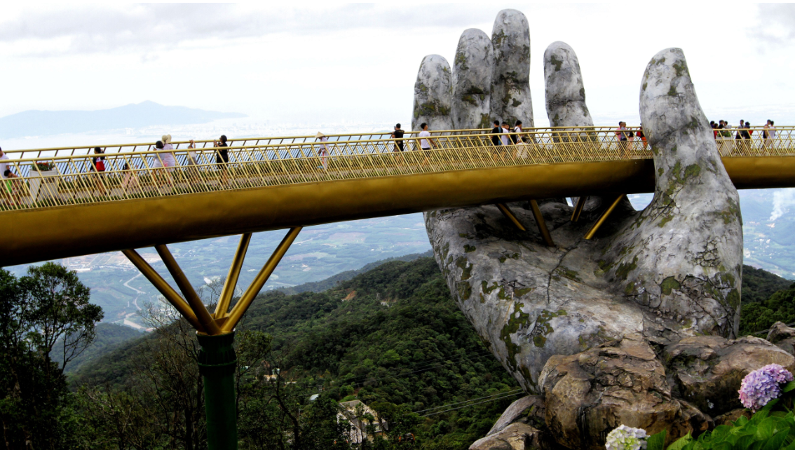 Romantic Kiss Bridge Unveiled In Vietnam’s Island Paradise