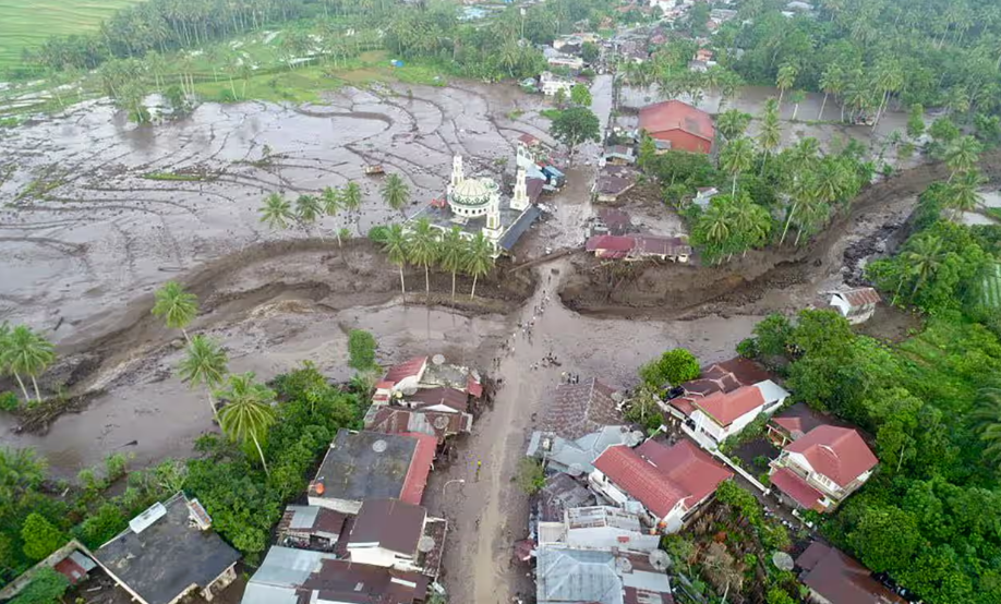 Deadly Cold Lava Mudslides Claim Lives In Sumatra Island, Indonesia