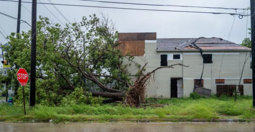 Hurricane Beryl Causes Devastation And Power Outages In Texas