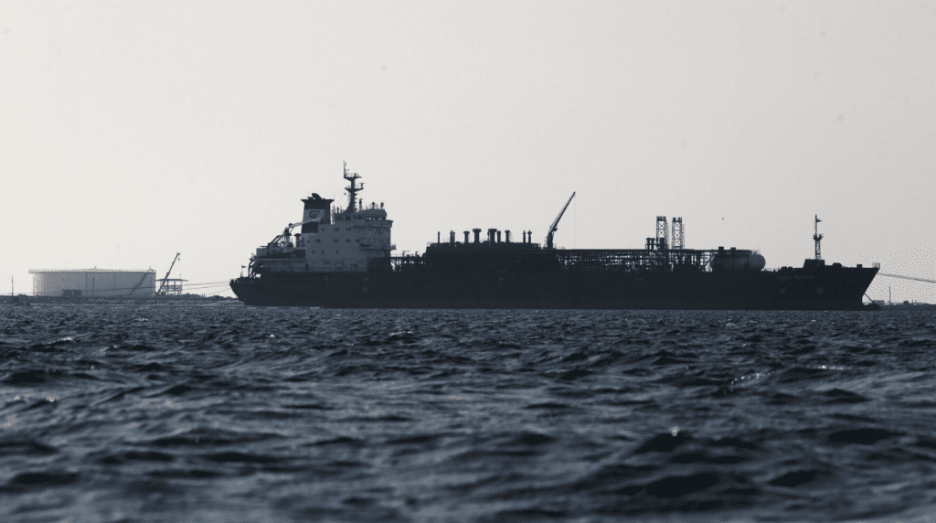 Oil Prices Find Stability Amidst Red Sea Shipping Concerns