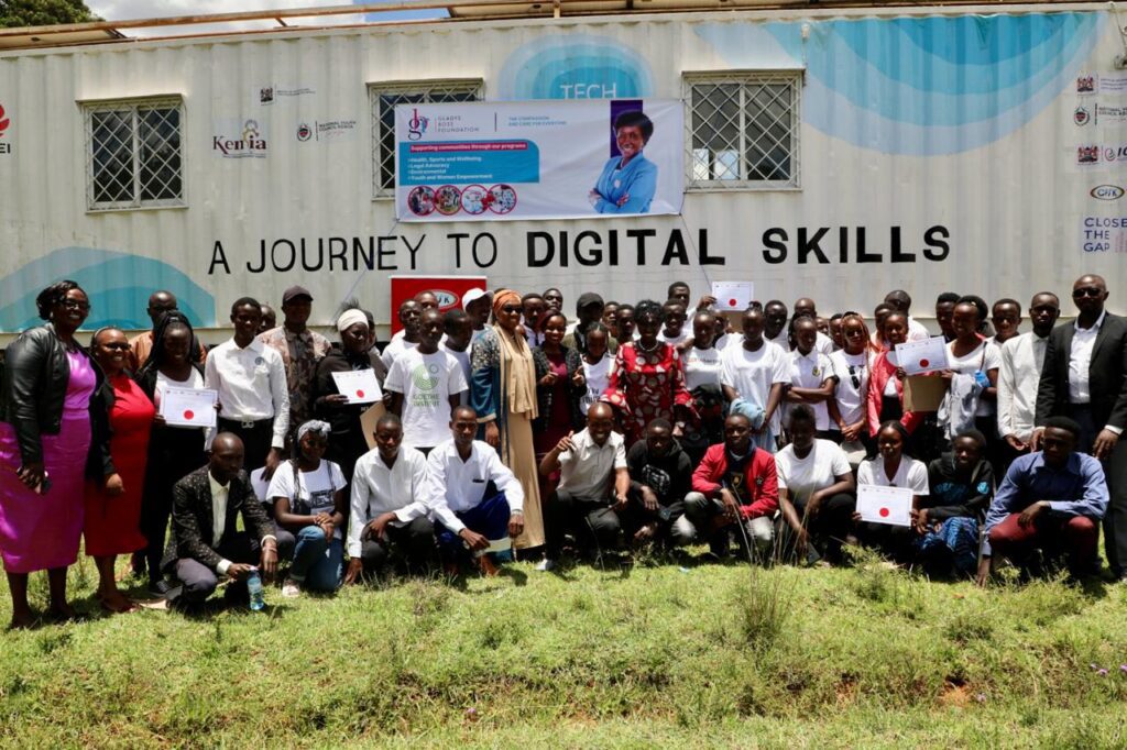 Huawei’s Solar Powered Mobile Classroom Trains 340 Students In Uasin Gishu County