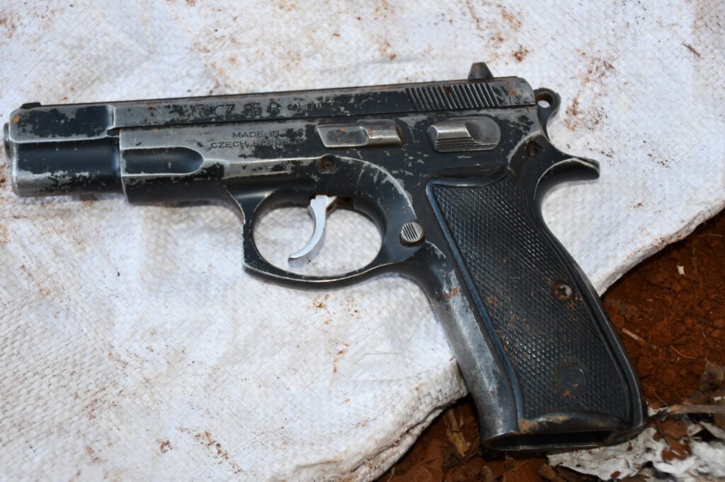 Pistol Robbed From Senior Cop In Thika Recovered In Kiandutu Slums