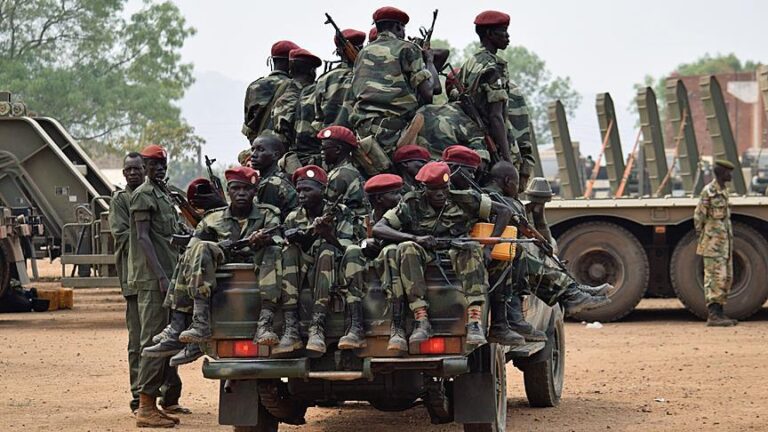 South Sudan Army Recaptures Key Town Amid Rising Political Tensions