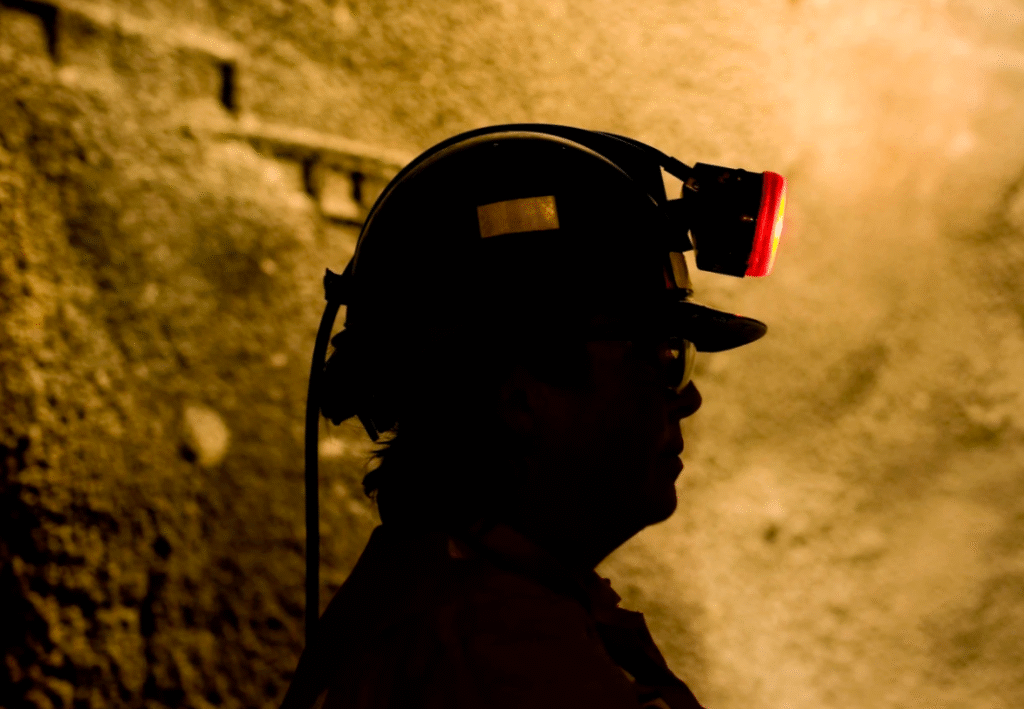 289 Workers Trapped In South African Gold Mine