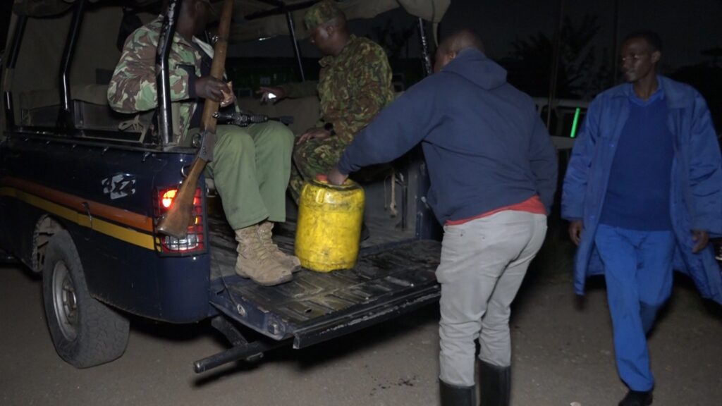 Authorities seize over 1,000 litres of illicit kangara in Korogocho midnight operation