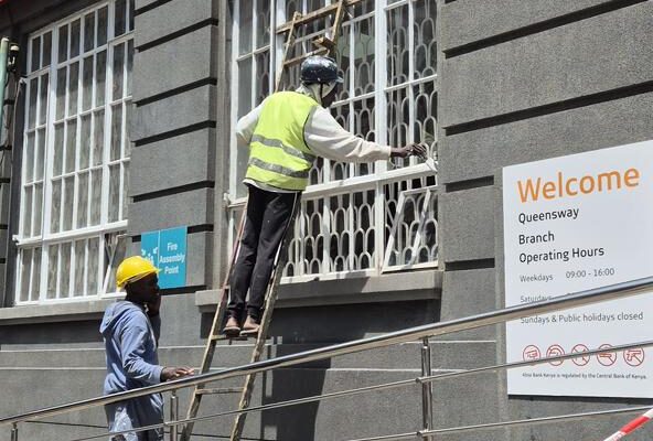Non-compliant property owners in the capital who have failed to repaint their buildings following the lapse of a 14-day ultimatum issued by City