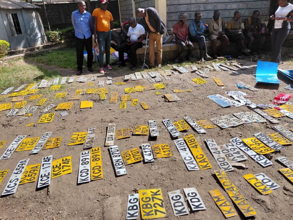 Drama As Police Recover Suspected Fake Vehicle Number Plates At house In Kariobangi South, Nairobi