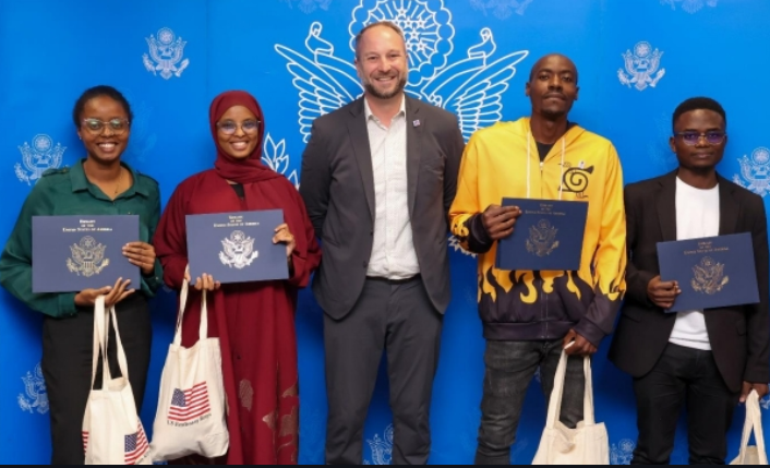 Kenyan Team Wins U.S.-Backed AI Challenge With Maternal Health Solution