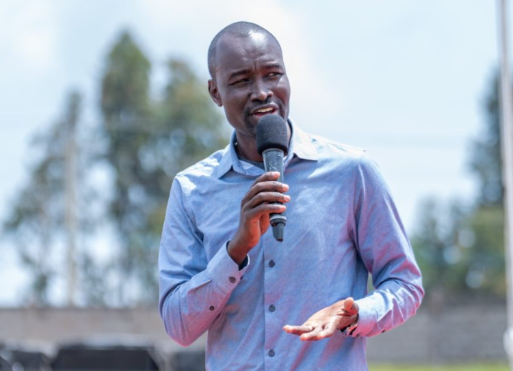 Bomet Senator Sigei Evacuated From Church In Political Chaos