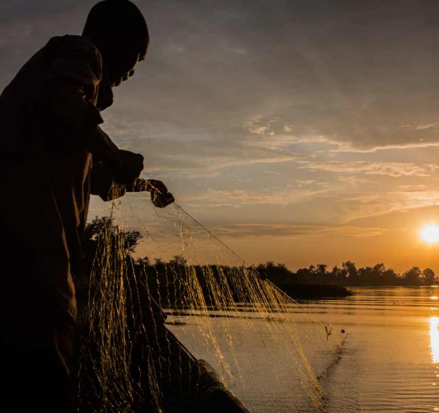 Fishermen Find 20 Live Bombs In Lake Victoria