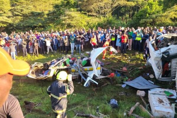 At Least Four Killed After Lorry Carrying Logs Collides With Matatu In Nyeri, Police Say
