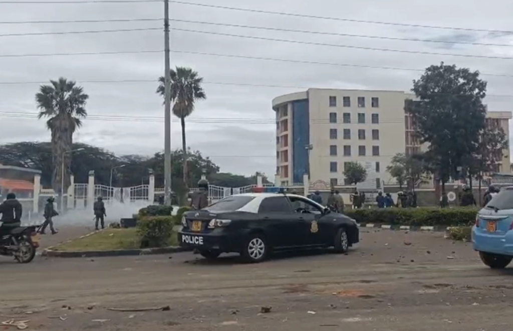 Chaos As Multimedia University Students Stage Strike Over Exam Grievances