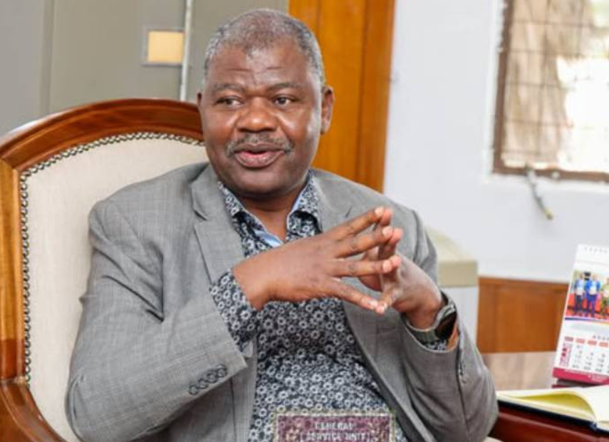 MP Kajwang Evacuated As Gang Confronts Him For Money In Mathare