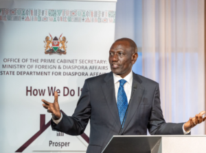 Ruto Meets Kenyans Living In New York, Witnesses Signing Of Equity Group Holdings Deal